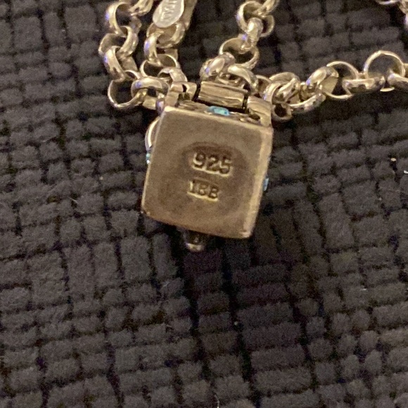 Vintage Sterling Silver Bracelet with Box charm that opens - Picture 5 of 7